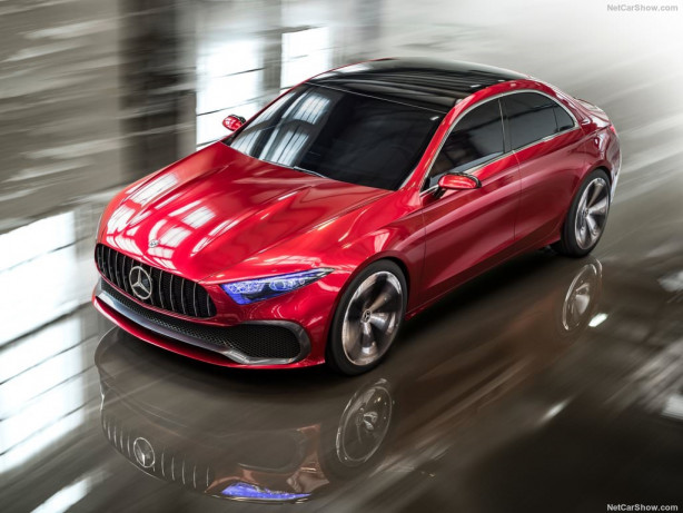 Foto - 2017 Mercedes -Benz A Sedan Concept