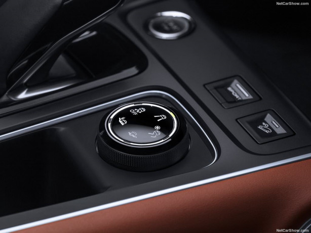 Foto - 2018 Citroen C5 Aircross tasarımıyla göz dolduruyor