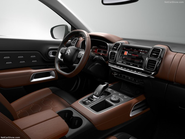 Foto - 2018 Citroen C5 Aircross tasarımıyla göz dolduruyor