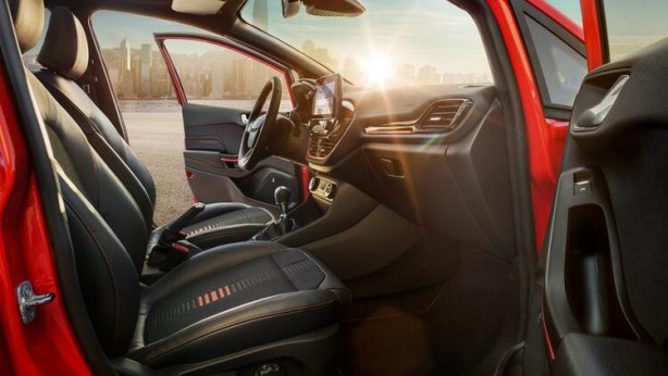 Foto - 2020'nin en iyi iç mekana sahip otomobilleri belli oldu!