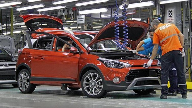 Foto - 2020'nin en iyi iç mekana sahip otomobilleri belli oldu!