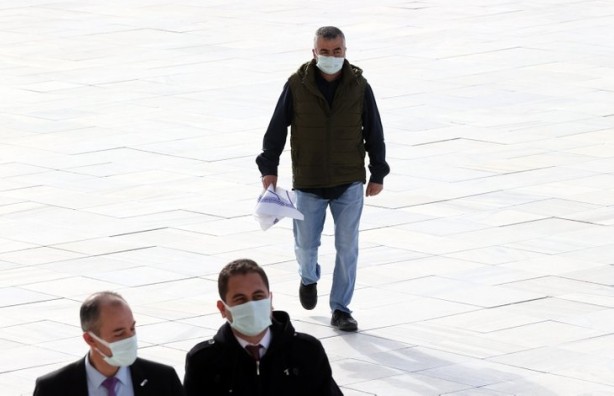 Foto - 2021'in ilk cuma namazında vatandaşlar camilere akın etti