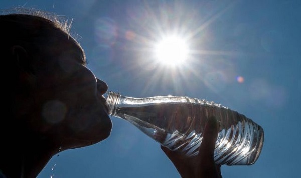 Foto - 2022 tarihe geçti! Peki, ama neden?