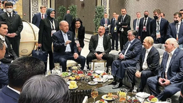 Foto - 2022 yılında Erdoğan neler yaptı baş döndüren diplomasi trafiği