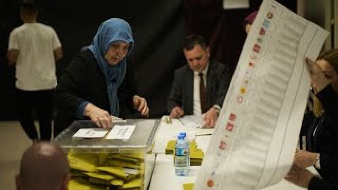 Foto - 2023 seçimlerini doğru bilmişti: Son seçim anketinin sonucunu Türkiye'ye duyurdu
