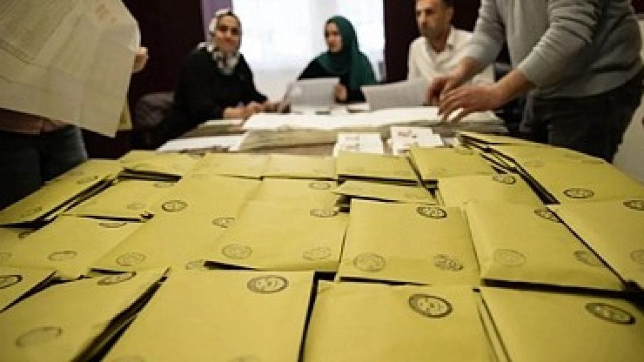 Foto - 2023 seçimlerini doğru bilmişti: Son seçim anketinin sonucunu Türkiye'ye duyurdu
