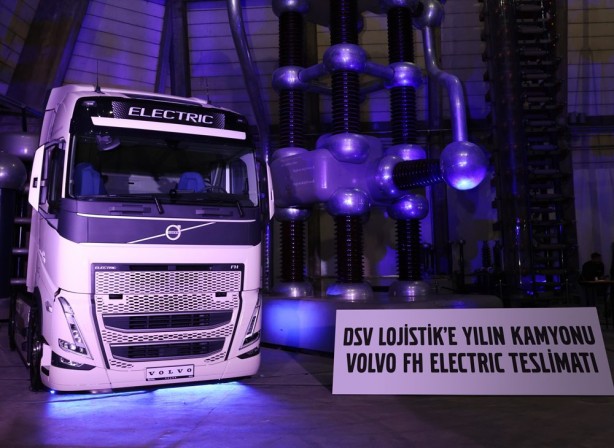 Foto - 2023 yılının lideri oldu! İlkleri gerçekleştirdi!