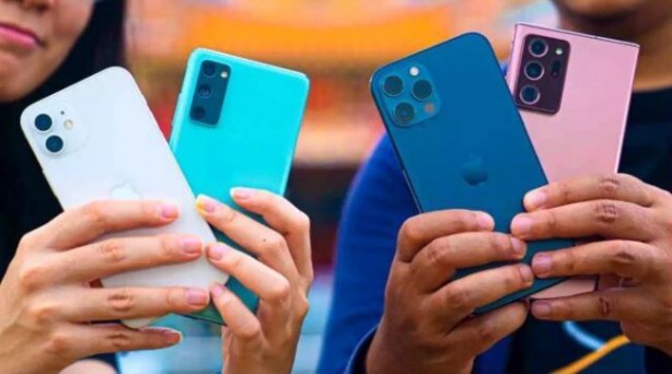 Foto - 2023'ün ilk yarısında en çok satan akıllı telefon açıklandı