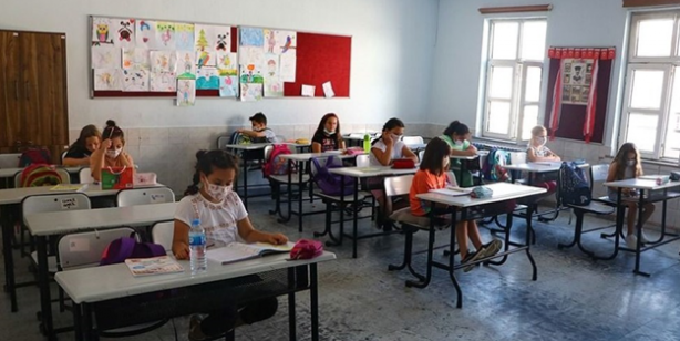 2024 2025’te okullarda ara tatiller ne zaman? 