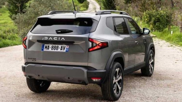 Foto - 2024 Dacia Duster'da Türkiye detayı şok etti!