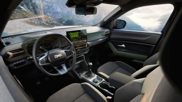 Foto - 2024 Dacia Duster'da Türkiye detayı şok etti!