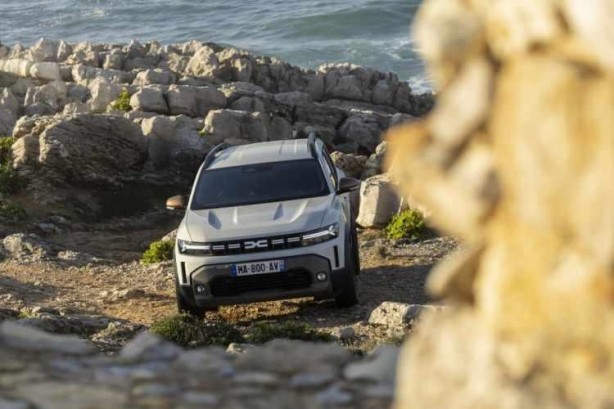 Foto - 2024 Dacia Duster'da Türkiye detayı şok etti!