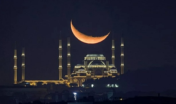 Foto - 2024 yılı 'Dini Gün ve Geceler' takvimi