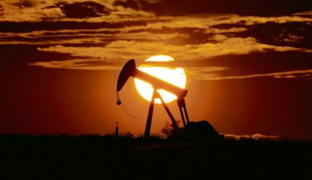 Foto - 2024 yılı petrol fiyatı tahmini