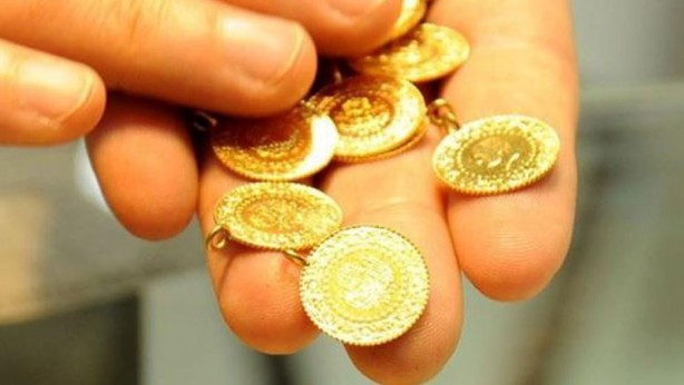 Foto - 2024 yılının ilk yarısında ne kadar çeyrek altın üretildi? Talebe yetişmek için mesai yaptılar