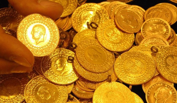 Foto - 2024 yılının ilk yarısında ne kadar çeyrek altın üretildi? Talebe yetişmek için mesai yaptılar