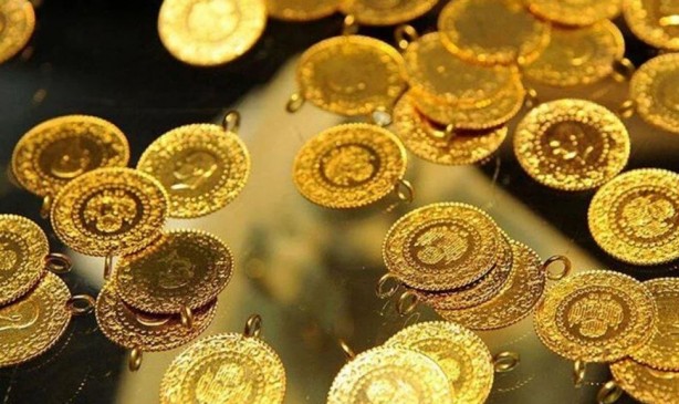 Foto - 2024 yılının ilk yarısında ne kadar çeyrek altın üretildi? Talebe yetişmek için mesai yaptılar