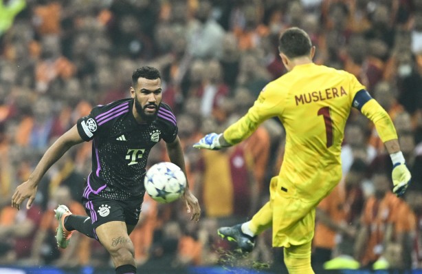 Foto - 2024'ün ilk bombası patlıyor: Galatasaray bu yıldıza gelene kadar tek tek saydı! Kuvvetli geliyor