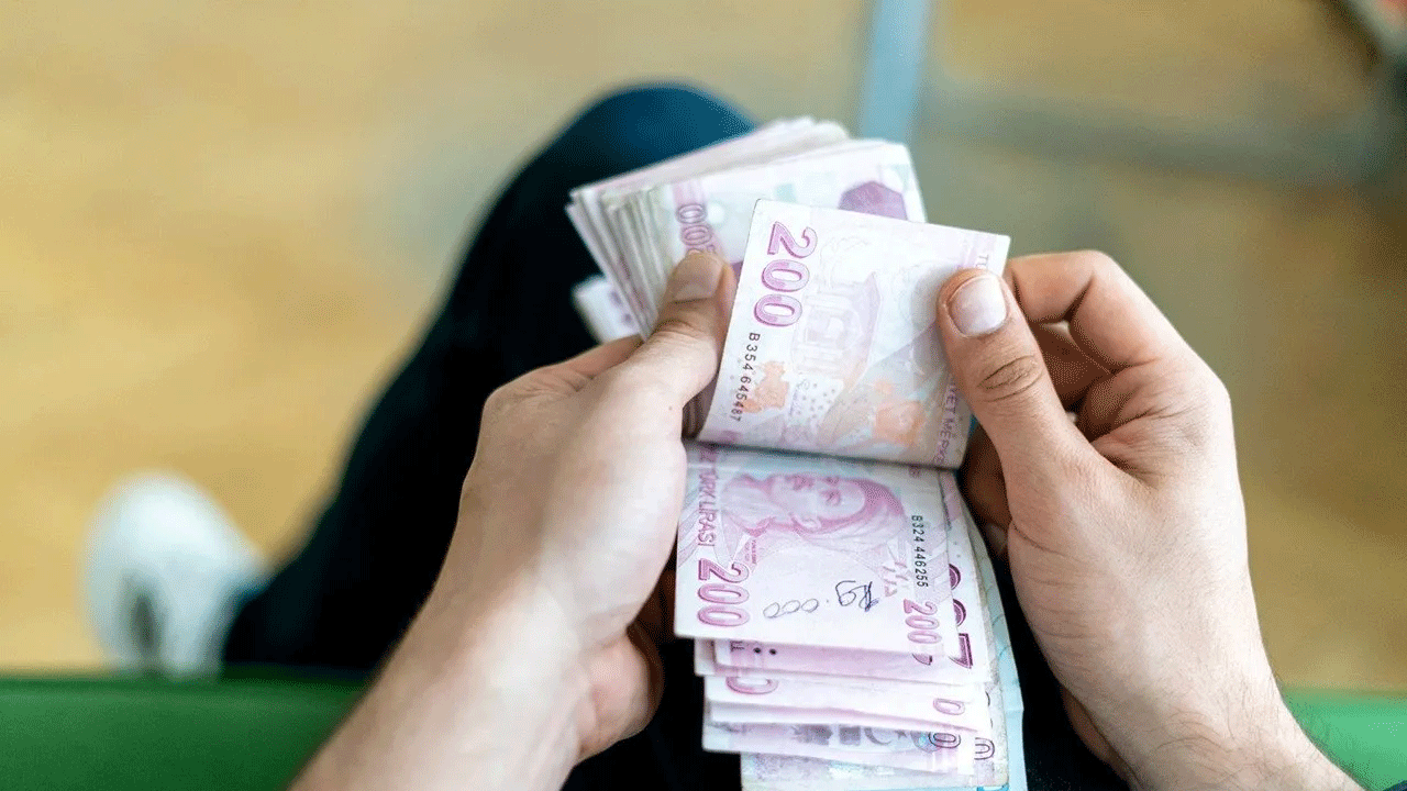 Foto - 2025 emekli maaşı: Milyonlarca kişinin beklediği haber: Emekli farkları ne zaman yatacak? İşte tarih!