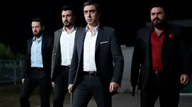 Foto - 21 yıl sonra gelen itiraf: O oy uncu Polat Alemdar rolünü reddetmiş! Bakın kim