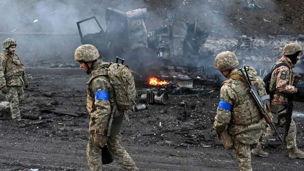 Foto - 22 bin tankı imha ettiler! "Bir bölgeyi daha ele geçirdik"