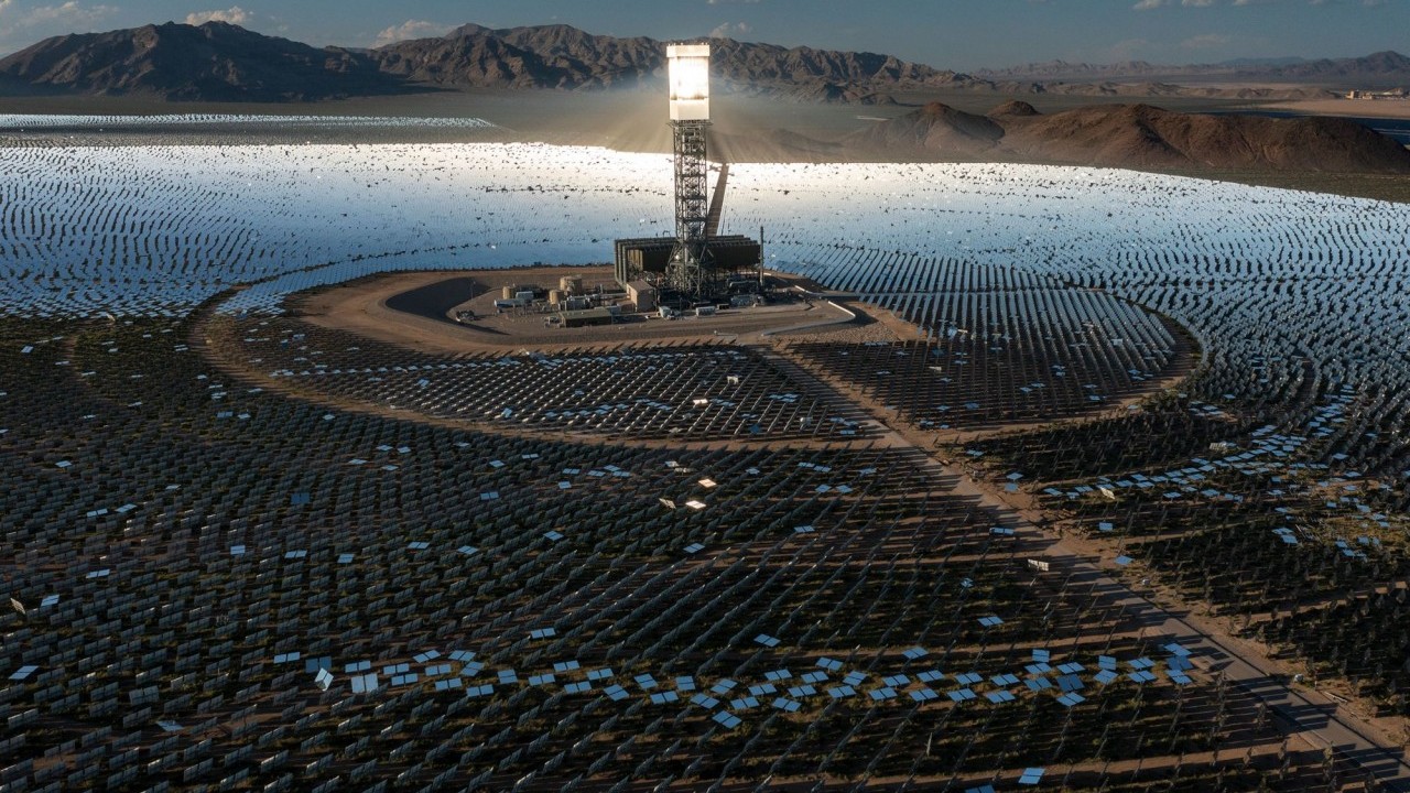 Foto - 2,2 milyar dolarlık güneş enerjisi projesi çöp oldu: Dev santral sessiz sedasız kapanıyor