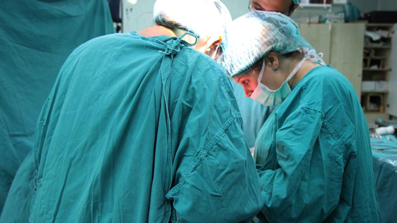 Foto - 22 santimetrelik tümör çıkarıldı! 2,5 milyonda bir görülen vaka