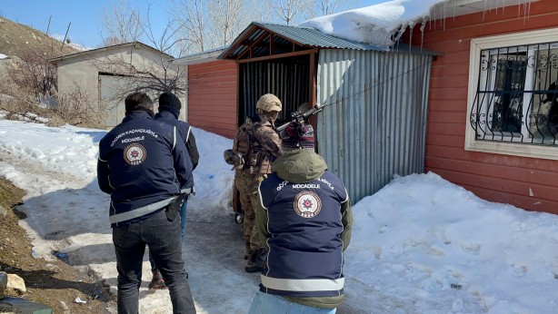 Foto - 23 düzensiz göçmen yakalandı