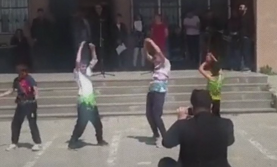 Foto - 23 Nisan’da çekilen bir fotoğrafın anatomisi! Gerçekleri görmek için sadece bir fotoğraf yeterli