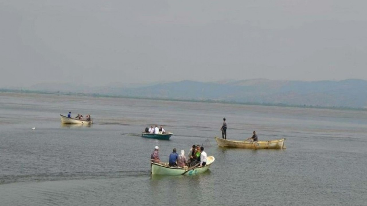 Foto - 240 gölden 186’sı tamamen kurudu! 2050'lerde beklenen sıcaklıklar şimdiden yaşanıyor