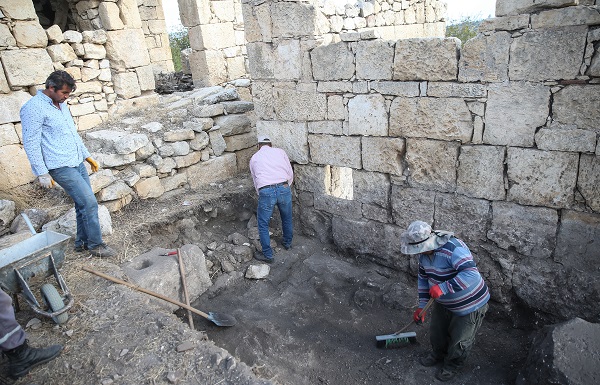 Foto - 2400 yıllık kule restore edildi