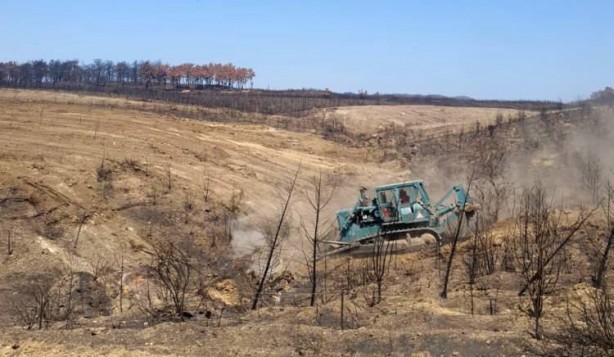 Foto - 25 gün sonra bile içten içe yanıyor