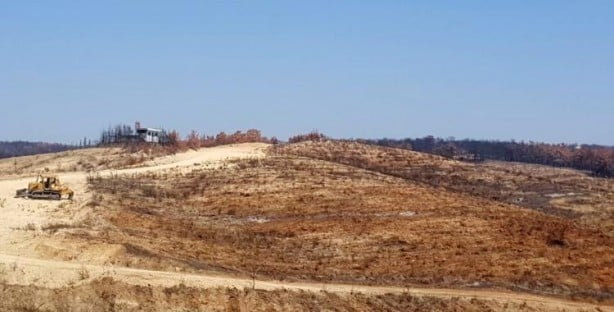 Foto - 25 gün sonra bile içten içe yanıyor