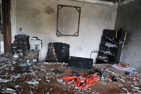 Foto - 25 günlük bebek, ailesini kurtardı