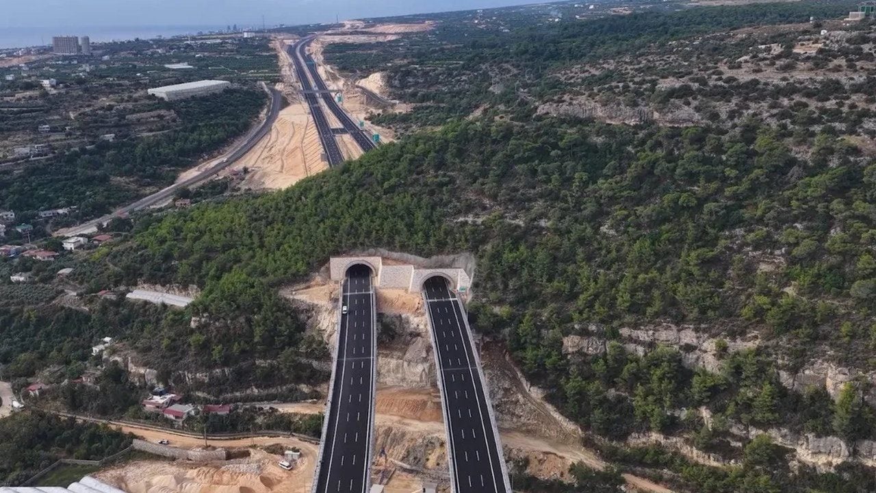 Foto - 2,5 saatlik yolculuk sadece 18 dakikaya düşecek! Dev projede geri sayım başladı