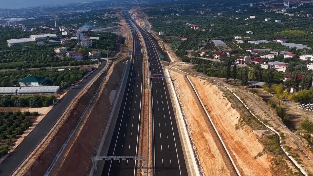 Foto - 2,5 saatlik yolculuk sadece 18 dakikaya düşecek! Dev projede geri sayım başladı