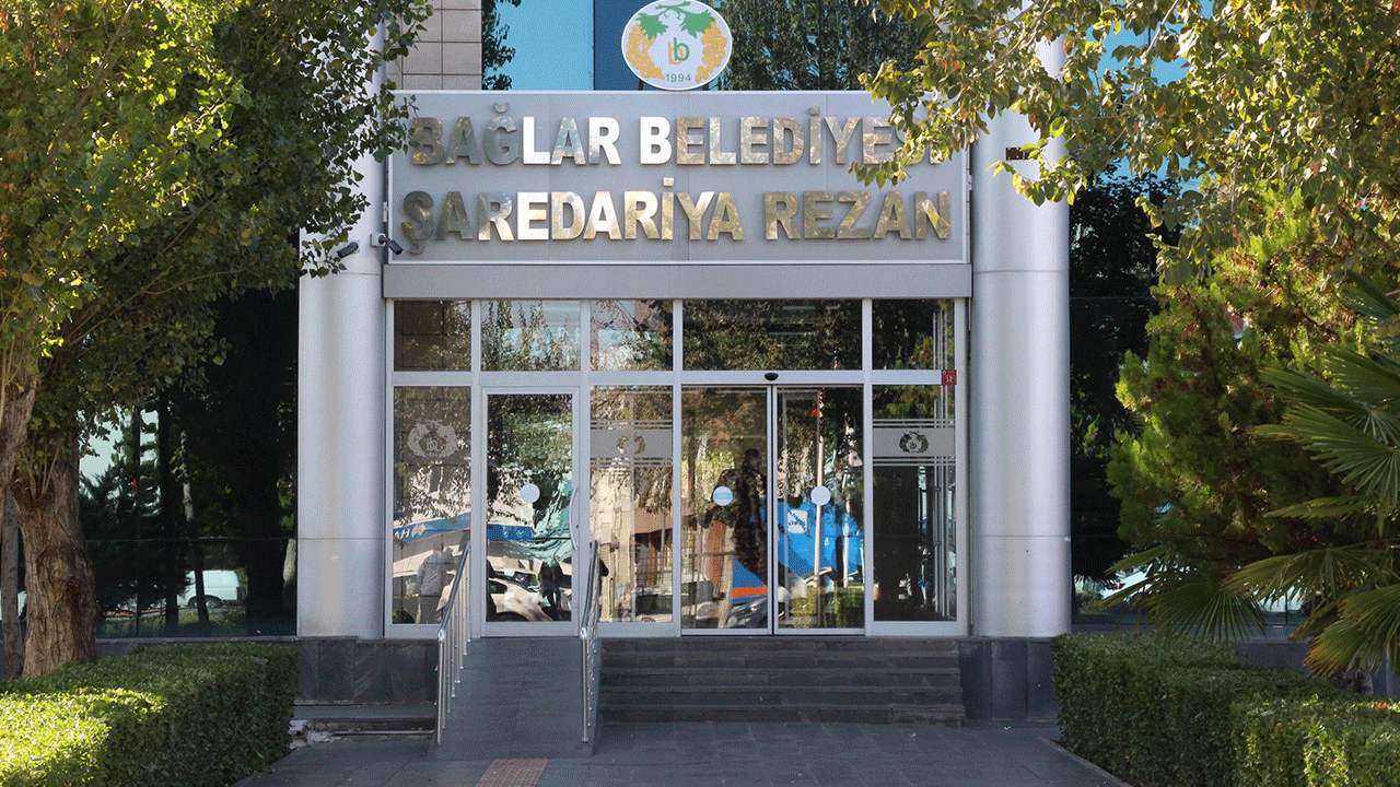 Foto - 250 DEM belediyesi çalışanı DİSK'ten ayrıldı: İşçilerden zorla 