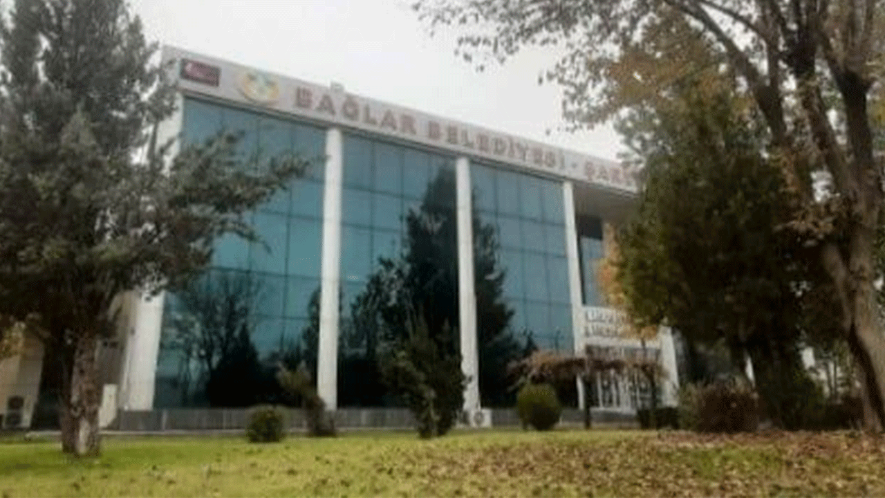 Foto - 250 DEM belediyesi çalışanı DİSK'ten ayrıldı: İşçilerden zorla 