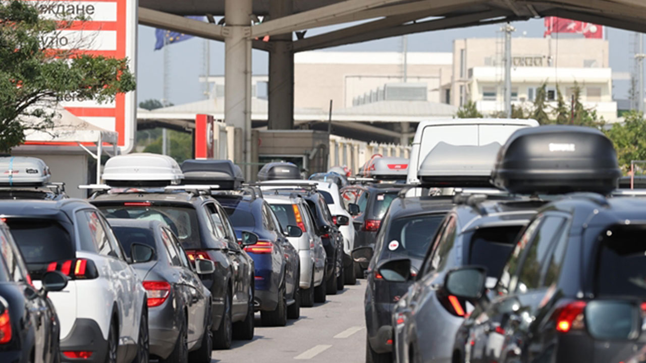 Gerçekten hayal kırıklığı! 260 bin lira için Türkiye'yi sattılar