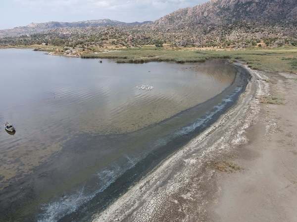 Foto - 261 kuş türüne ev sahipliği yapıyor! O göl tam 20 metre çekildi