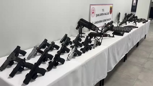 Foto - 27 gözaltı! Bakın bazalt taşlarının altından ne çıktı