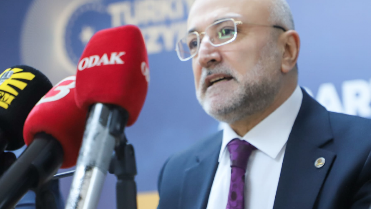 27 Mayıs neyse, 12 Eylül neyse, 27 Nisan neyse, 15 Temmuz neyse 28 Şubat da aynı şekilde bir darbedir!