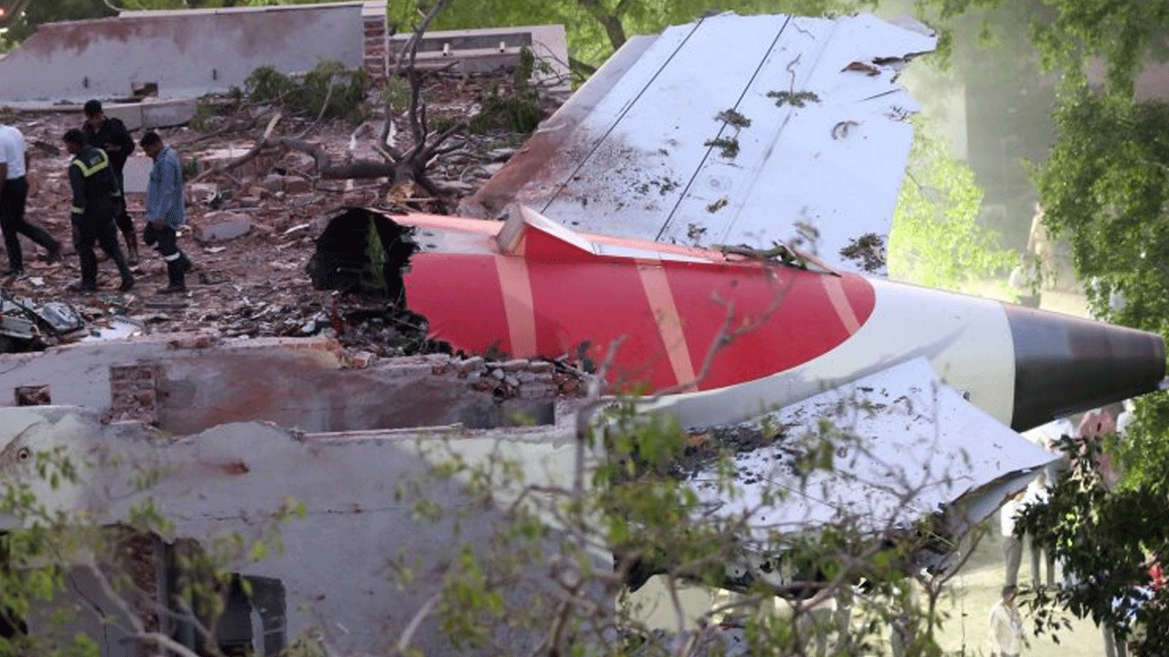 Foto - Hindistan uçağı bu yüzden düşmüş! Ön rapor açıklandı!