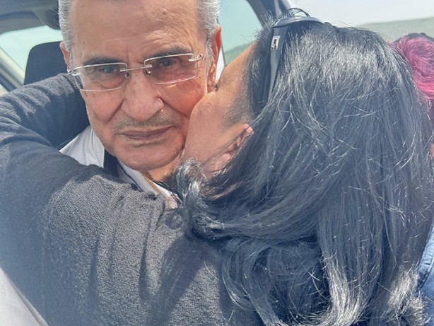 Foto - 28 Şubat sürecinde hükümete karşı ‘Gerekirse silah bile kullanırız’ diyerek cebir ve şiddete başvuracaklarını söyleyenler bugün tahliye edildi: HakkımızI helâl etmiyoruz