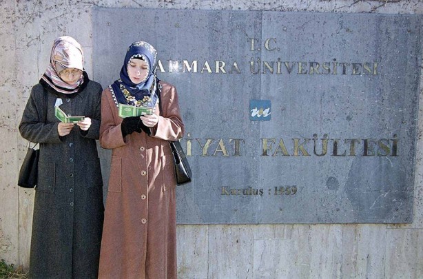 Foto - 28 Şubat zulüm günlerinde Marmara İlahiyat