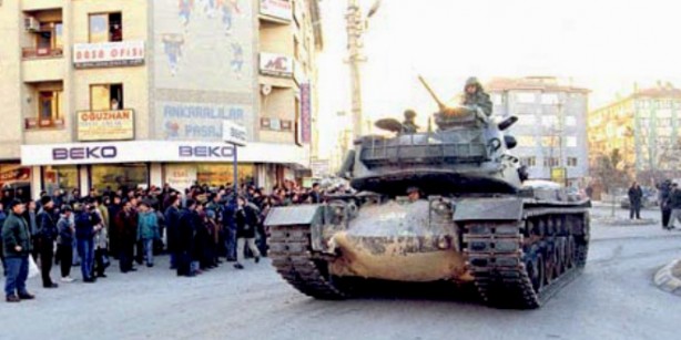 Foto - 28 Şubat'ın 21'inci yıldönümü...Adil yargılama bekliyorlar