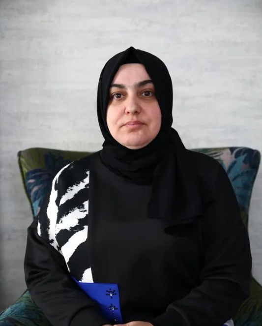 Foto - 28 Şubat’ın vurduğu öğrenciler konuştu! O peruğu tören eşliğinde çöpe attım