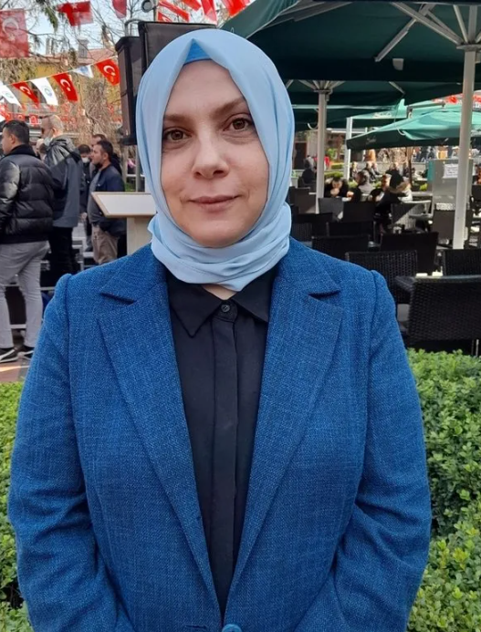 Foto - 28 Şubat’ın vurduğu öğrenciler konuştu! O peruğu tören eşliğinde çöpe attım