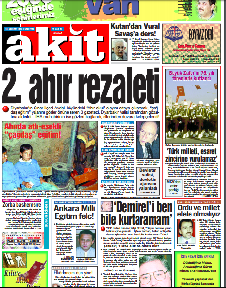 Foto - 28 Şubatta Akit'in dik duruşu