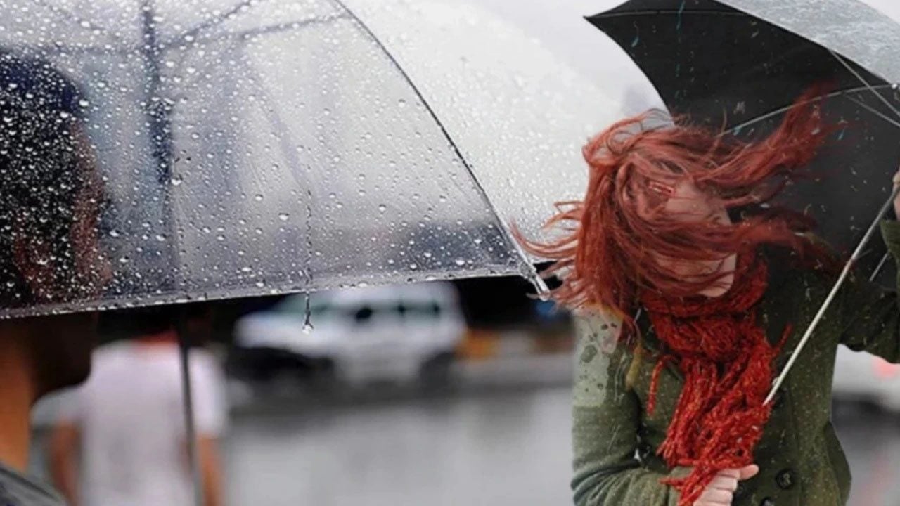Foto - 29 ilde sarı kodlu alarm: İstanbullular, yarın sabah kuvvetli yağış geliyor!